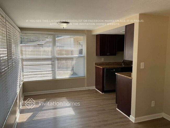 Foto del edificio - 1721 Greenhill Dr