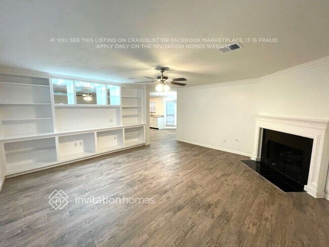 Foto del edificio - 16907 Elmwood Glen Ct
