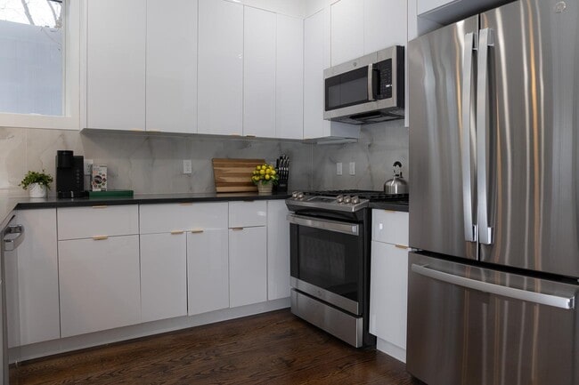 Foto del edificio - 39 Boyd Ave