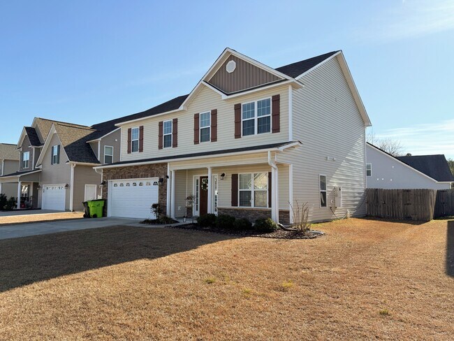 Foto del edificio - 207 Craftsman Dr