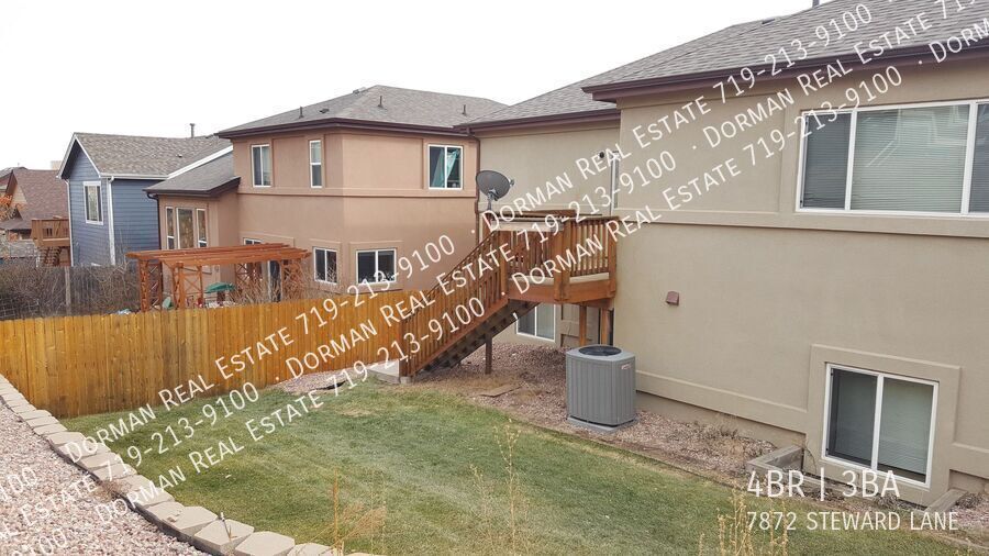 Foto del edificio - 7872 Steward Ln