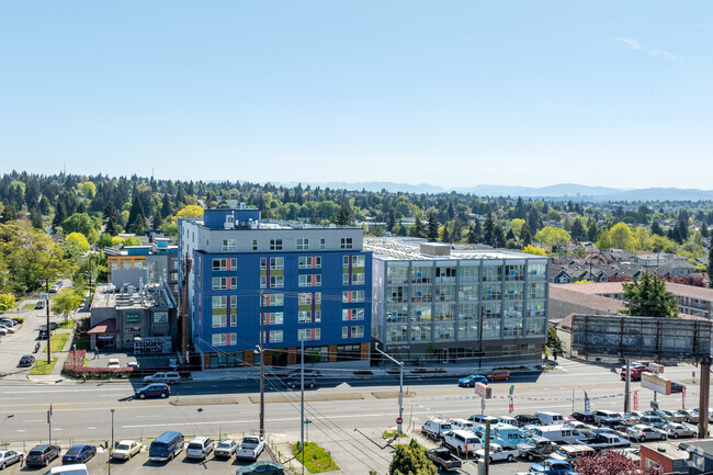 Building Photo - John Fox Place