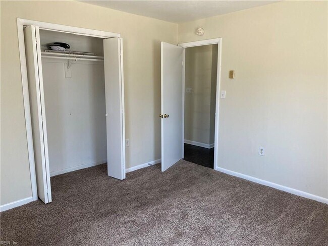 Building Photo - 1016 Modoc Ave