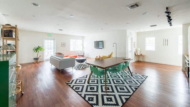 Foto del edificio - 747 4th St