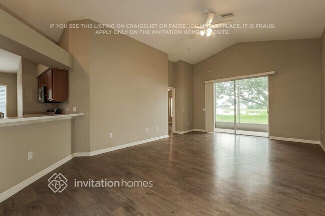 Building Photo - 12523 Lake Vista Dr