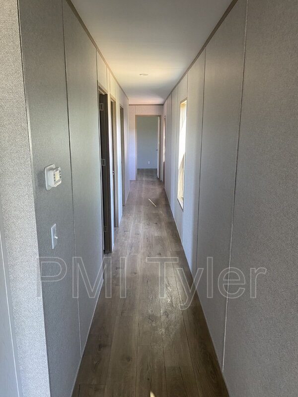 Foto del edificio - 123 Dogwood Dr