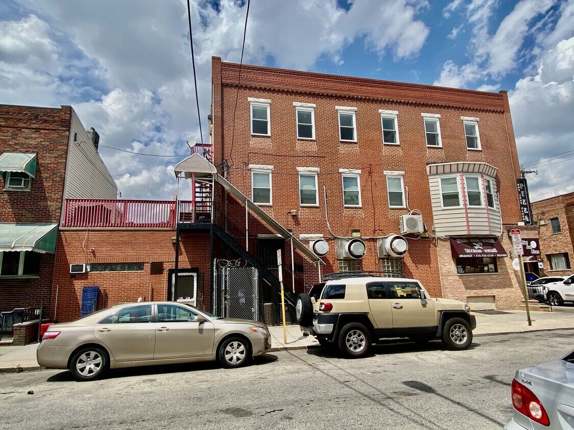 Foto principal - 2240 S 11th St