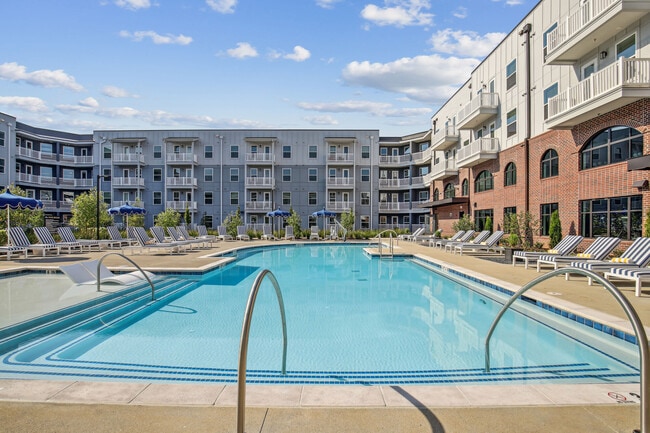 The Lacy at South Main - The Lacy at South Main Apartments