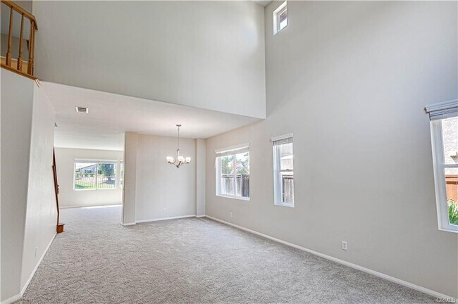 Foto del edificio - 31167 Sunningdale Dr