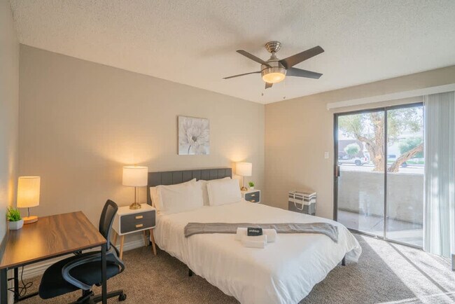 Foto del edificio - 8550 E McDowell Rd