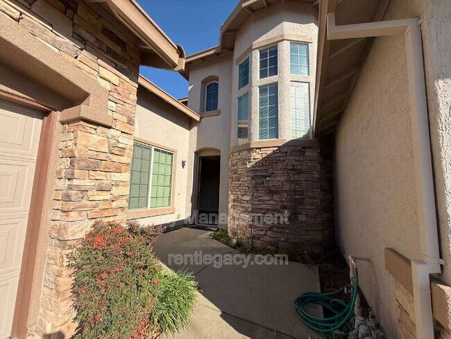 Building Photo - 12025 Mandolin Way