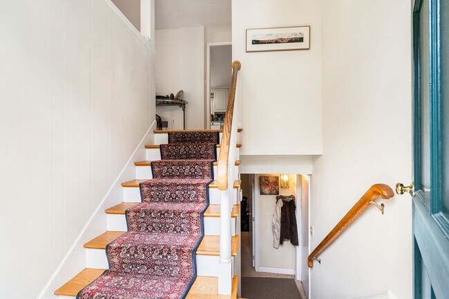 Foto del edificio - 10 Greenwood Ln