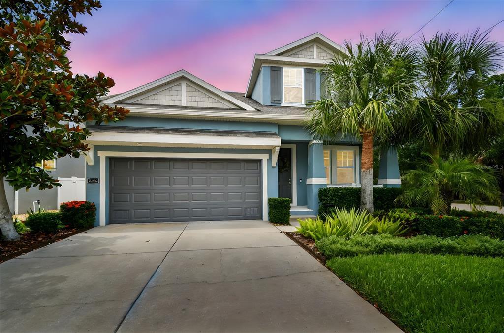 Foto principal - 7601 S De Soto St