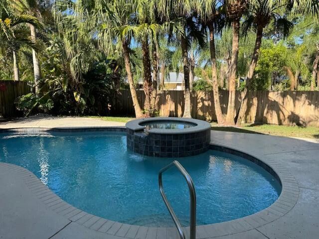 Primary Photo - 2420 SE Springtree Pl