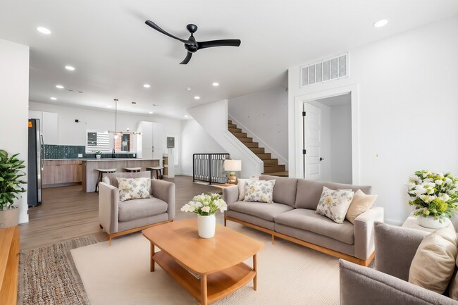 Foto del edificio - ***933 SE 10th Street***