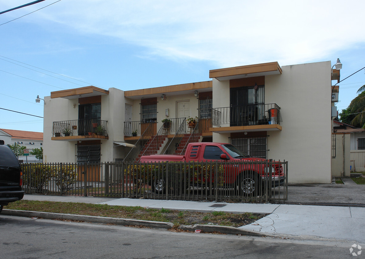 Primary Photo - 50 NW 14th Ave