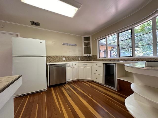 Foto del edificio - 845 Apricot Ave