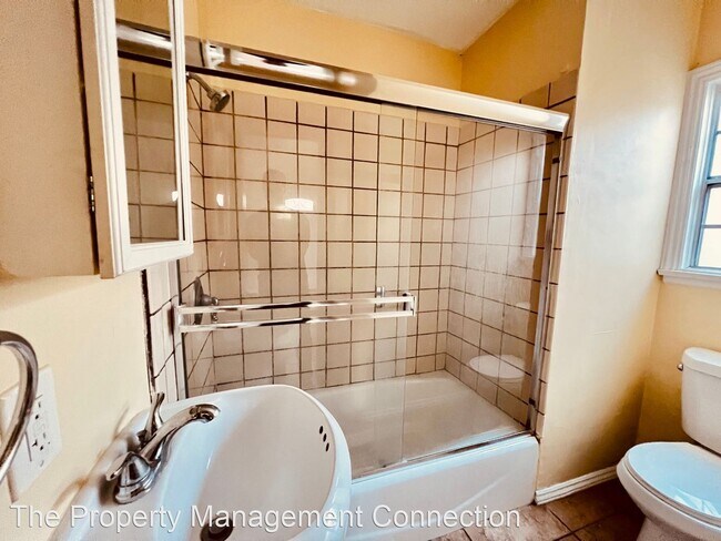 Foto del edificio - Studio, 1 bath House - 413 Adair Street
