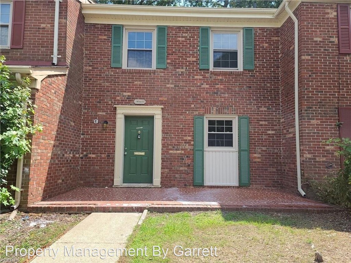 14563 Old Courthouse Way, Newport News, VA 23608 House for Rent in