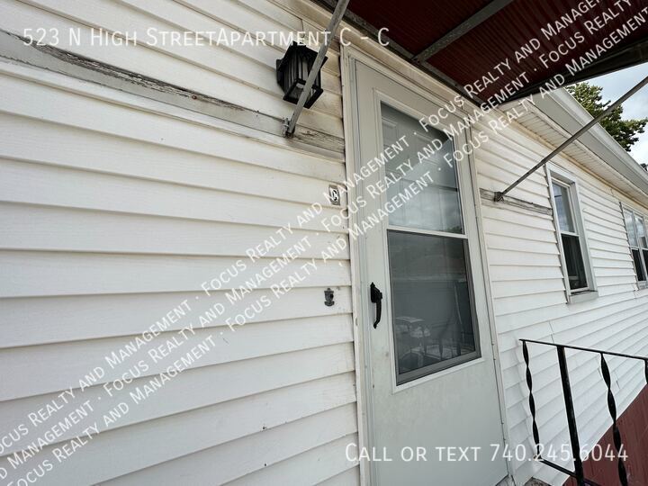 Primary Photo - 523 N High St