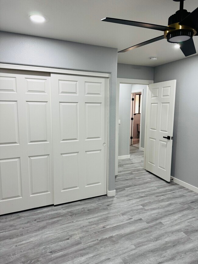 Foto del edificio - 9039 N 53rd Ave
