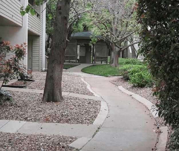 11120 Stratford Dr, Oklahoma City, OK 73120 Condo for Rent in