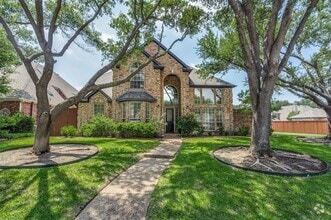 Building Photo - 4612 Old Pond Dr