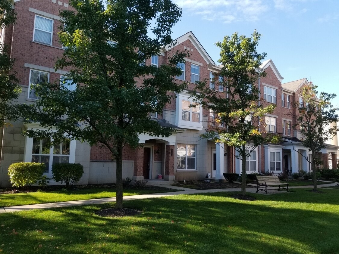 Foto principal - 4702 N Lamon Ave