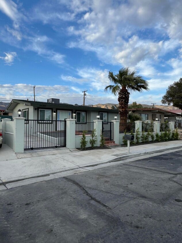 Primary Photo - 66384 First St