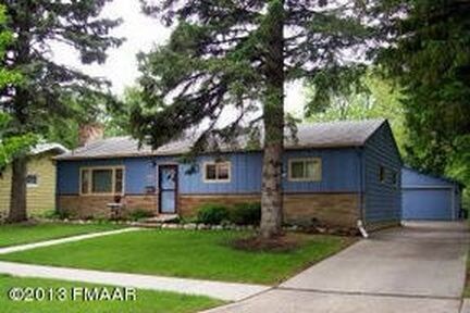Primary Photo - 1825 14th St S