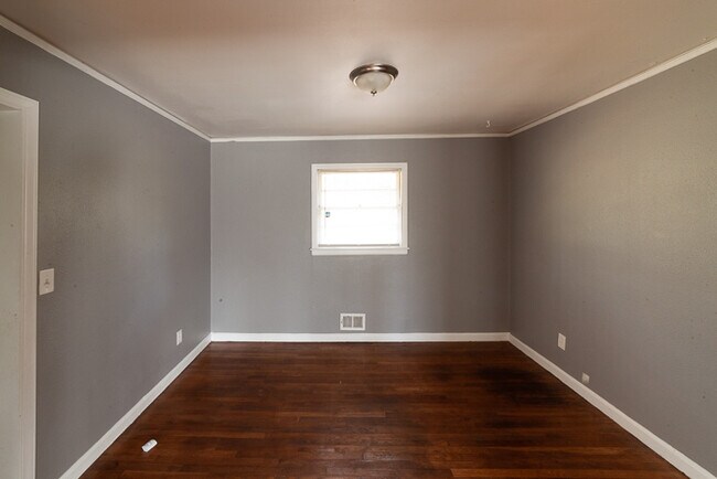 Foto del edificio - 2868 Monterey Dr