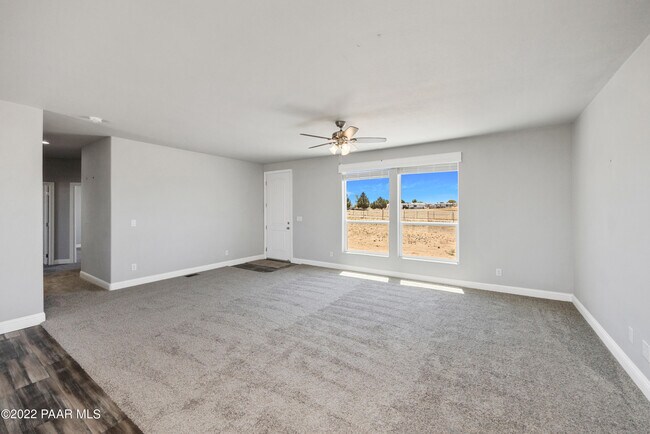 Foto del edificio - 7170 E Moonlit Dr