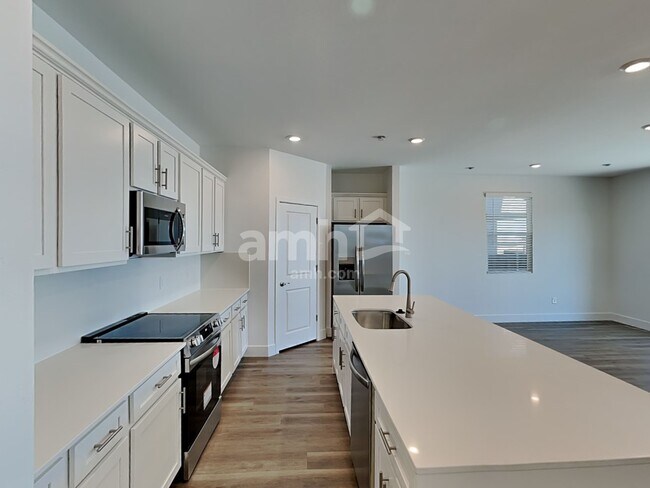 Foto del edificio - 9623 E Harkes Dr