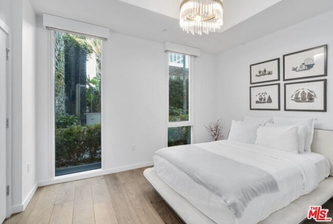 Foto del edificio - 9000 W 3rd St