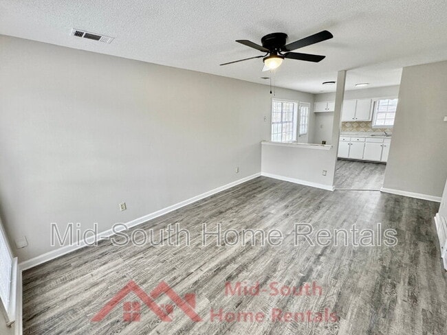 Foto del edificio - 233 Sycamore Rd