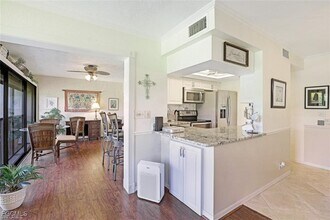 Building Photo - 5905 Trailwinds Dr