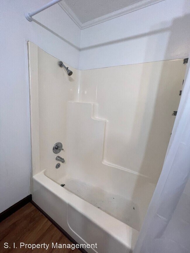 Foto del edificio - 3 br, 1 bath House - 207 W Goodall