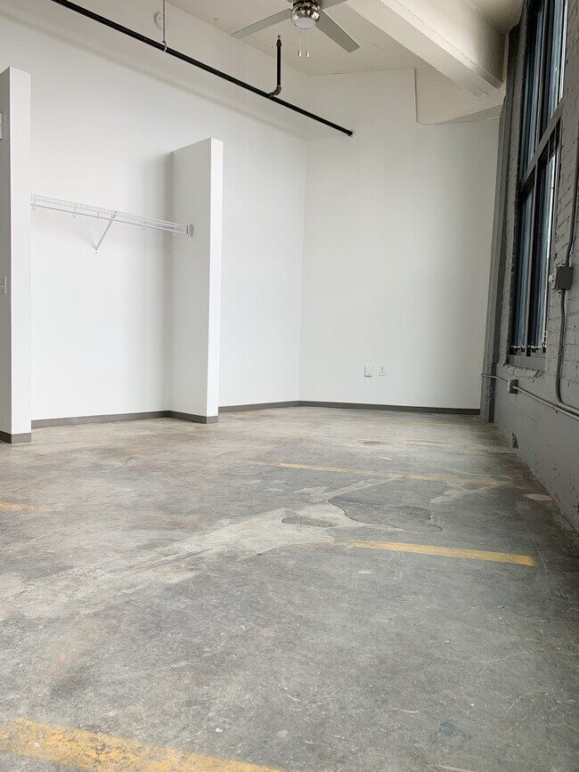 West Bottoms Flats Apartments Kansas City, MO