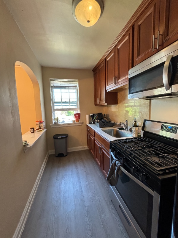 Building Photo - 1429 Martha Washington Dr