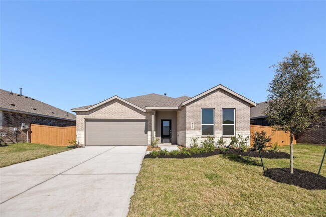 Building Photo - 823 Heaven Dr