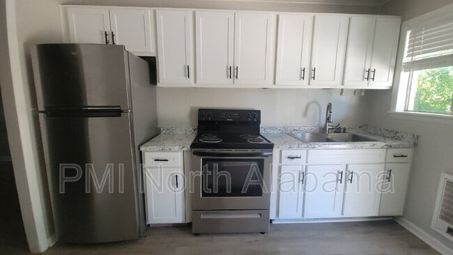 Foto del edificio - 3815 Mc Vay St SW