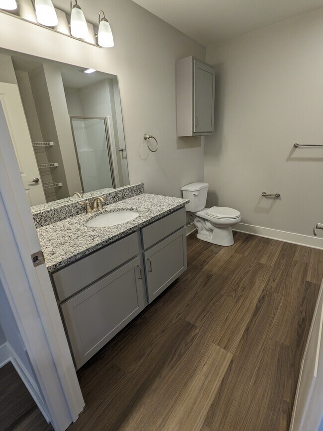 Baño - Flats at 315