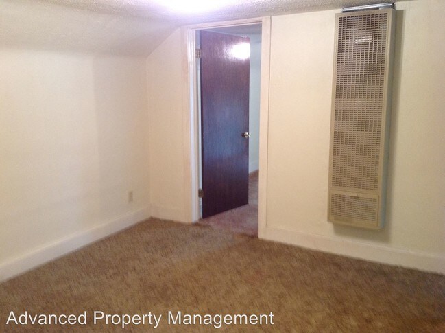 Building Photo - 711 S Juliette Ave