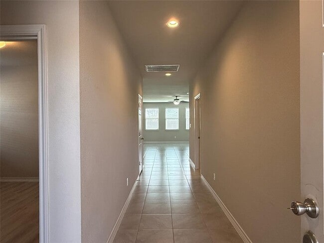 Building Photo - 5989 Malta Cir