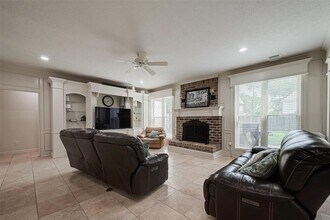 Building Photo - 17102 Misty Creek Dr