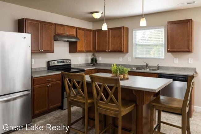 Building Photo - 3 br, 2.5 bath House - 3119 Ivywood Circle