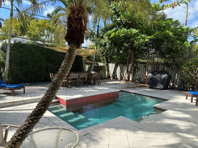 Foto del edificio - 1410 Polk St