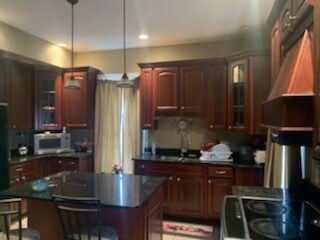 Kitchen - 403 E Penn St