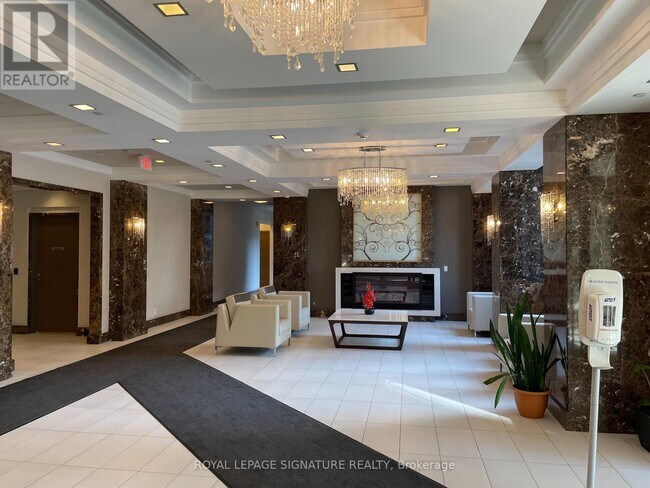 Photo du bâtiment - 306 - 372 HWY 7 E