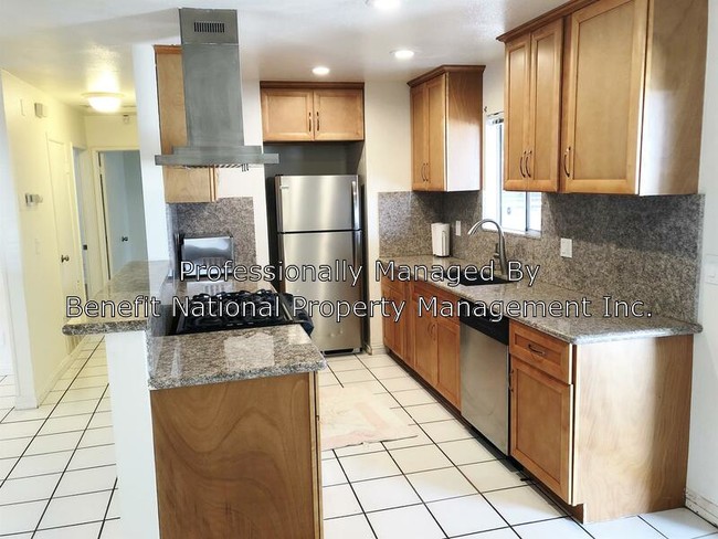 Foto del edificio - 33265 Lorimer St